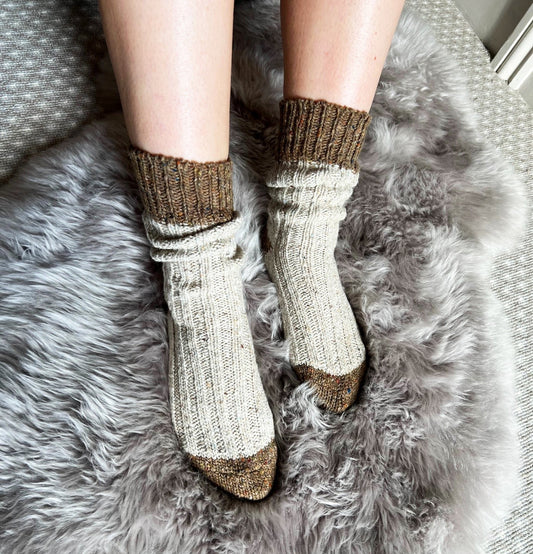 Cosy Pure New Wool Fleck Socks - Beige & Brown