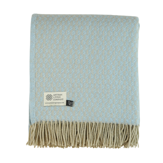 Dart Pure New Wool Throw – Powder Blue & Pearl