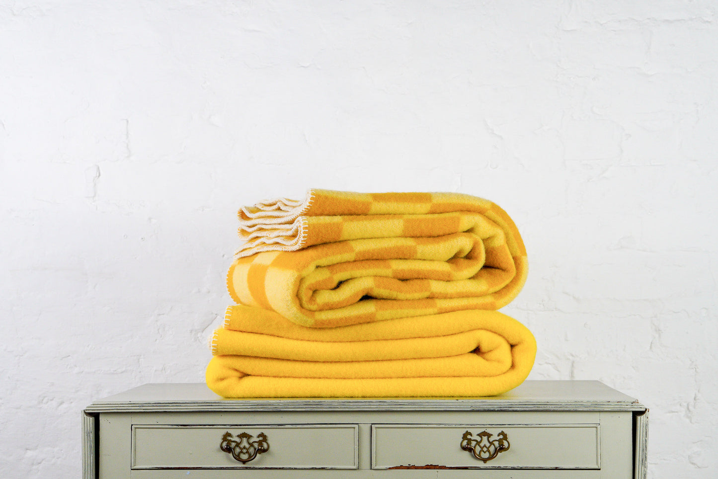 Extra Large Plain Reversible Pure New Wool Throw - Yellow & Cream